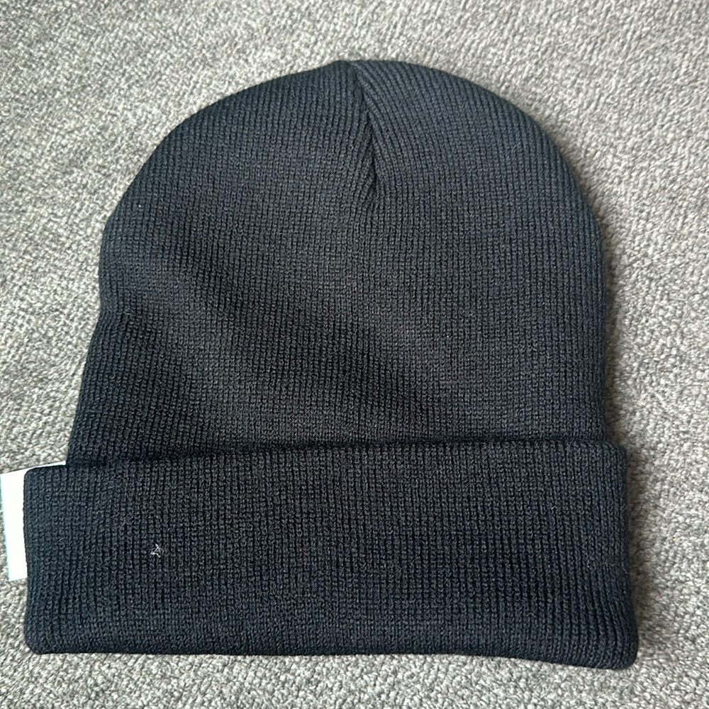 ALO Yoga Black Knit Beanie with White Logo - Picture 2 of 3